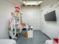 ATTICO MANSARDATO CON TERRAZZO E POSTO AUTO - Immagine# 35