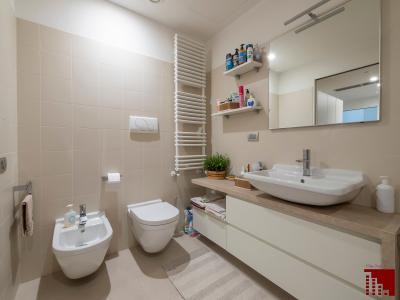 AMPIO BILOCALE CON TERRAZZO E BOX - TERRAZZO
