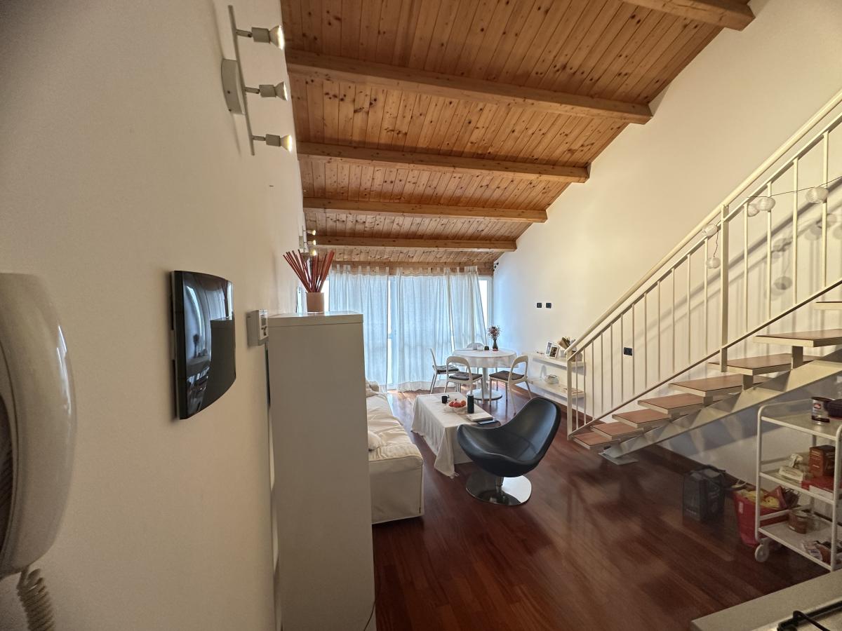 Splendido loft Abitazione - Immagine# 9